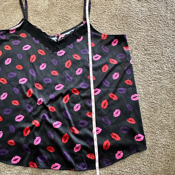 Torrid lace trim v neck sleep cami dream satin hearts size 3x - Picture 10 of 11